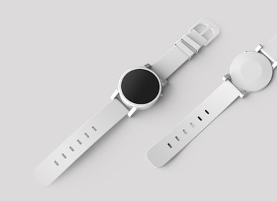 Ultrahuman Ring AIR Ultra-Lightweight Titanium Smart Sleep & HRV Ring (Cellular Ultra Edition V3)